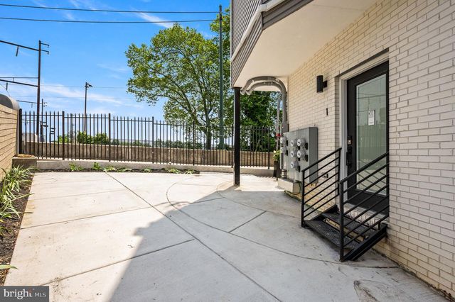 4921 CHESTER AVE, Philadelphia, PA 19143