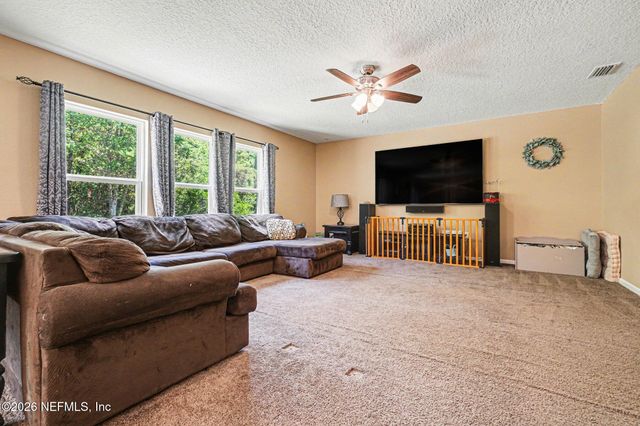 13268 AVERY PARK Lane, Jacksonville, FL 32218