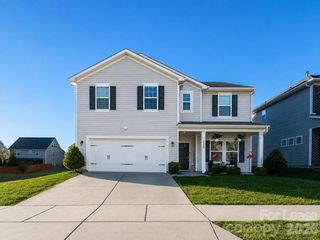 4320 Staffordshire Lane, Charlotte, NC 28213