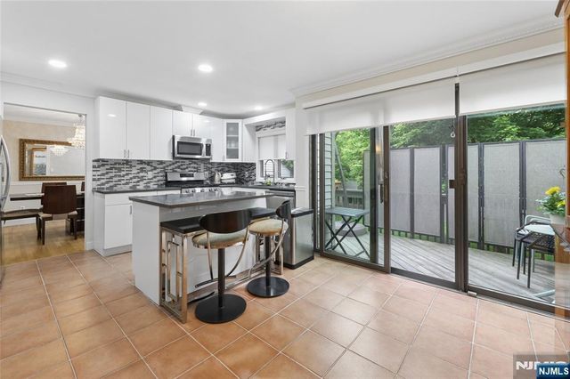 613 Fir Court T117, Norwood, NJ 07648