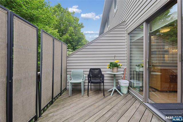 613 Fir Court T117, Norwood, NJ 07648
