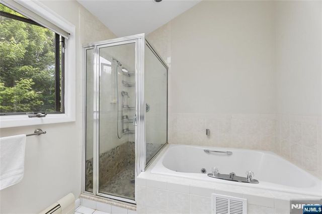 613 Fir Court T117, Norwood, NJ 07648