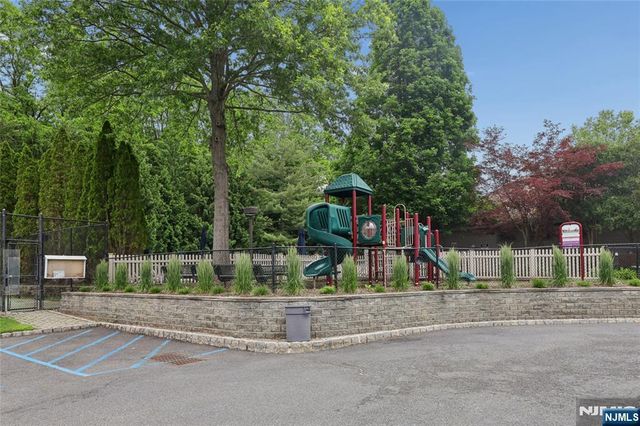 613 Fir Court T117, Norwood, NJ 07648