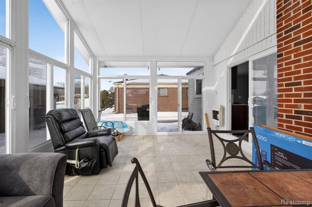 14544 Suffield Lane, Sterling Heights, MI 48312