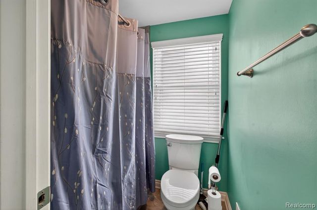 14544 Suffield Lane, Sterling Heights, MI 48312