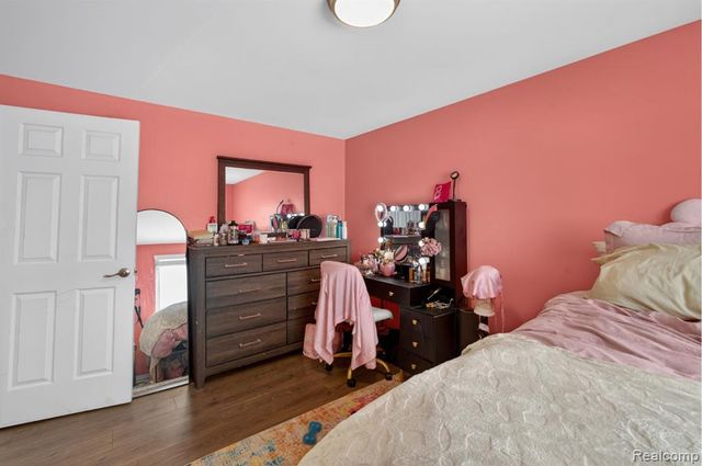 14544 Suffield Lane, Sterling Heights, MI 48312