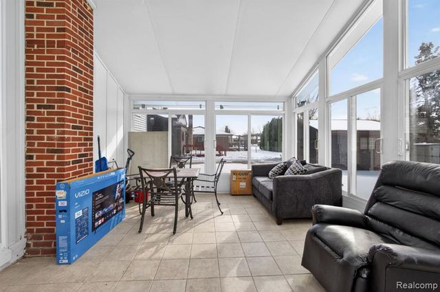 14544 Suffield Lane, Sterling Heights, MI 48312