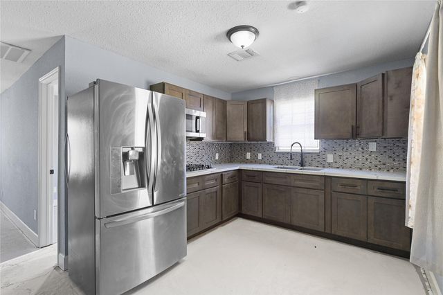 7508 Glass Street, Houston, TX 77016