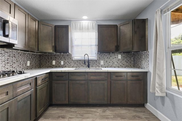 7508 Glass Street, Houston, TX 77016