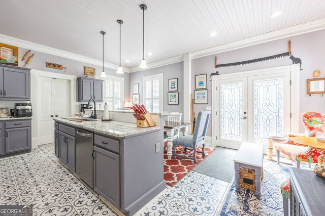 205 W Sumter Street, Eatonton, GA 31024