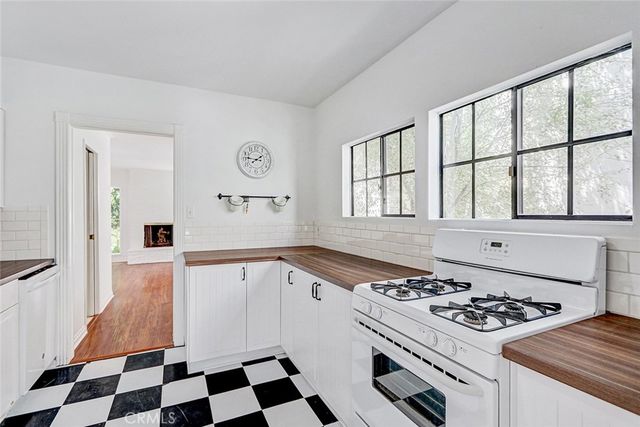1309 Oak, Manhattan Beach, CA 90266