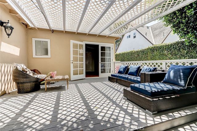 1309 Oak, Manhattan Beach, CA 90266