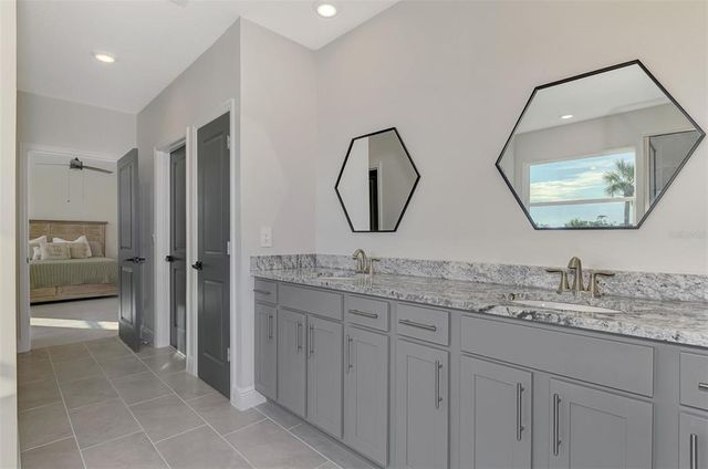 5755 WOODLAND SAGE DRIVE, Sarasota, FL 34238