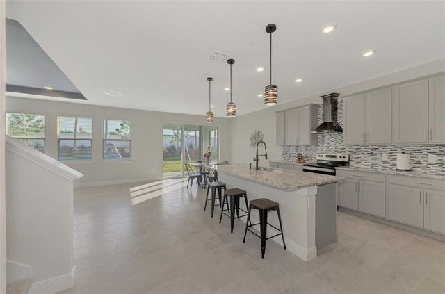 5755 WOODLAND SAGE DRIVE, Sarasota, FL 34238