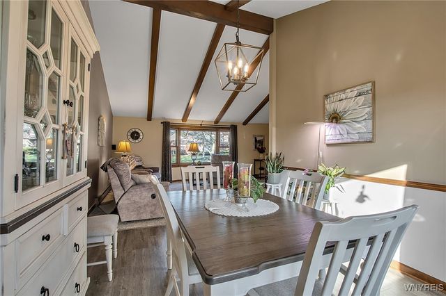 10 Mcintosh Drive, Lockport City, NY 14094