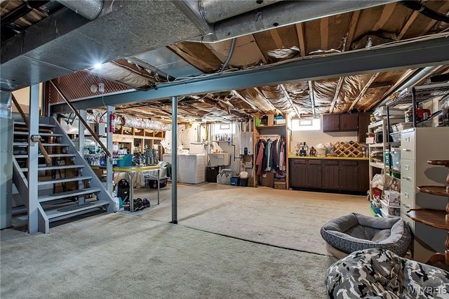 10 Mcintosh Drive, Lockport City, NY 14094