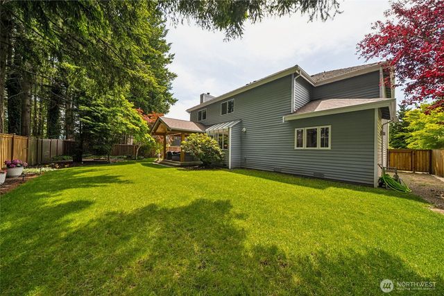 16007 135th AVE CT E, Puyallup, WA 98374