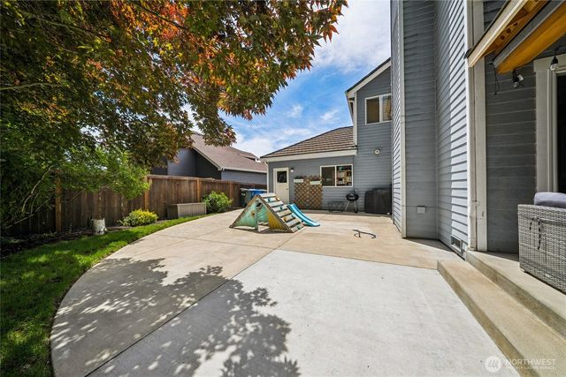 16007 135th AVE CT E, Puyallup, WA 98374