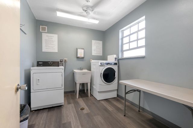 9101 W Sample Road 1004, Coral Springs, FL 33065