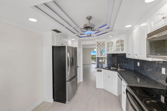 9101 W Sample Road 1004, Coral Springs, FL 33065