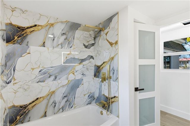 1021 April LN, North Fort Myers, FL 33903