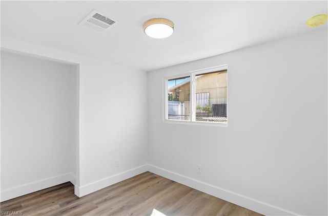 1021 April LN, North Fort Myers, FL 33903