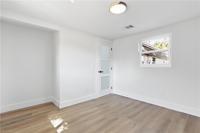 1021 April LN, North Fort Myers, FL 33903