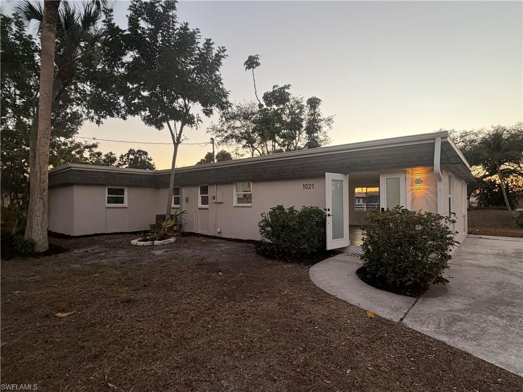 1021 April LN, North Fort Myers, FL 33903