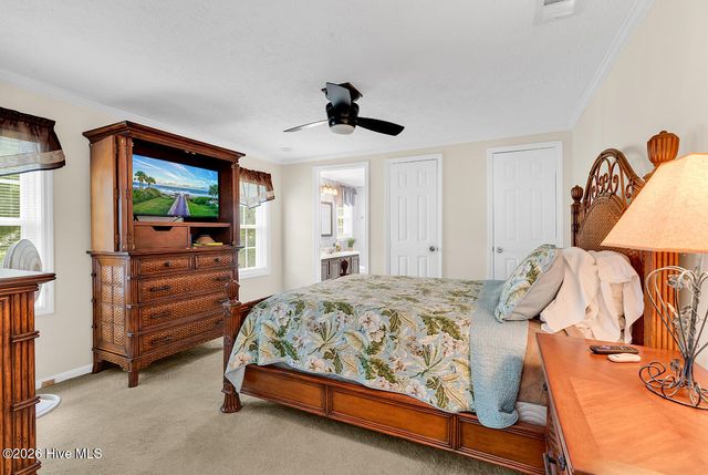 1075 Clubview Lane SW, Carolina Shores, NC 28467