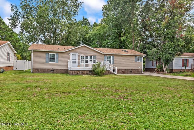 1075 Clubview Lane SW, Carolina Shores, NC 28467