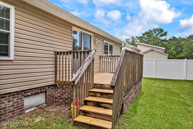 1075 Clubview Lane SW, Carolina Shores, NC 28467