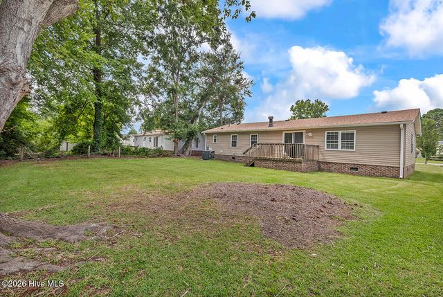 1075 Clubview Lane SW, Carolina Shores, NC 28467