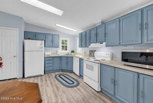 1075 Clubview Lane SW, Carolina Shores, NC 28467