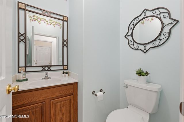 7 Cherry Tree Lane, Cream Ridge, NJ 08514