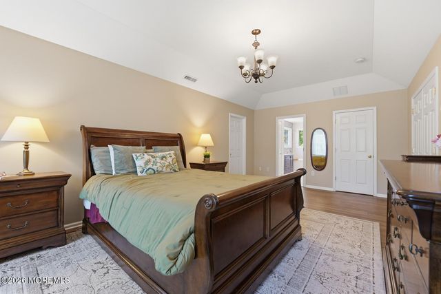 7 Cherry Tree Lane, Cream Ridge, NJ 08514