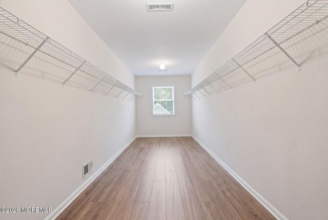 7 Cherry Tree Lane, Cream Ridge, NJ 08514