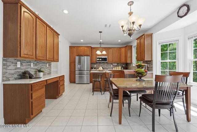 7 Cherry Tree Lane, Cream Ridge, NJ 08514