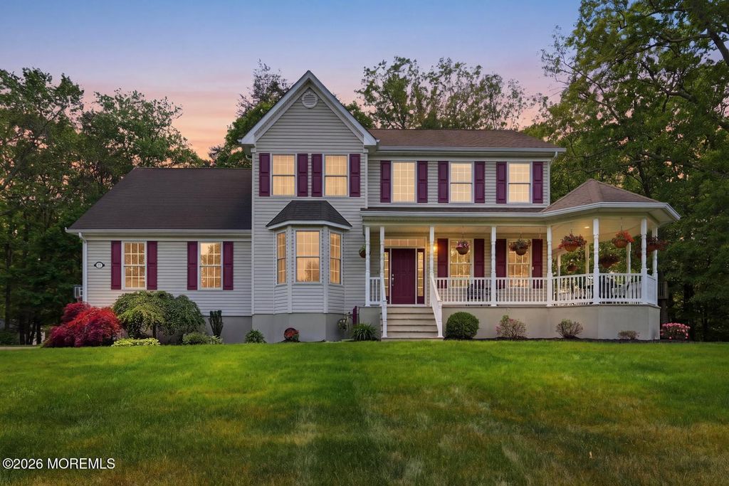 7 Cherry Tree Lane, Cream Ridge, NJ 08514