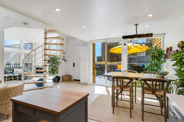325 S Sierra Ave 45, Solana Beach, CA 92075