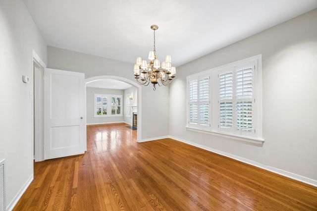 2048 Sul Ross Street, Houston, TX 77098