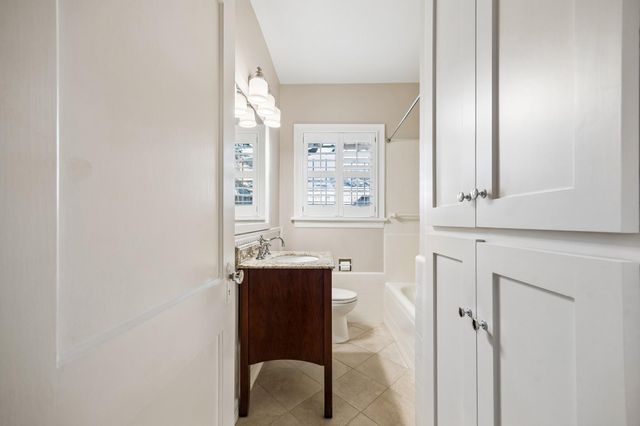 2048 Sul Ross Street, Houston, TX 77098