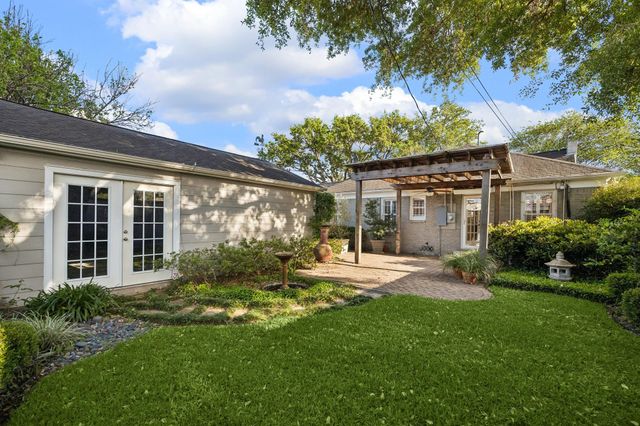 2048 Sul Ross Street, Houston, TX 77098