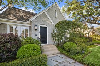 2048 Sul Ross Street, Houston, TX 77098