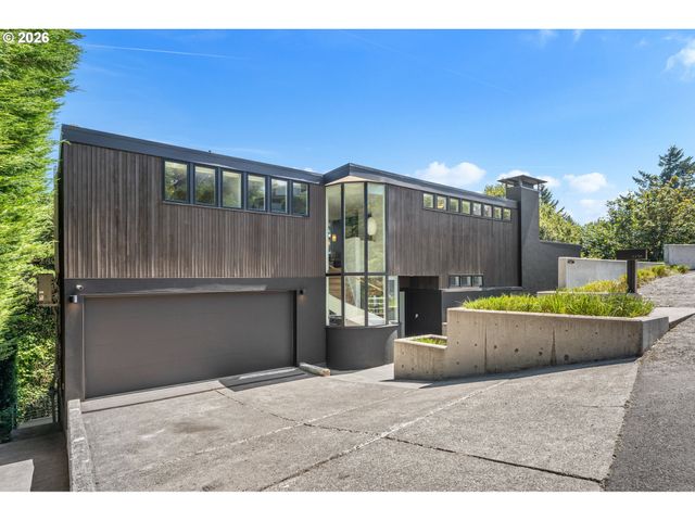4236 Sw MCDONNELL Ter, Portland, OR 97239