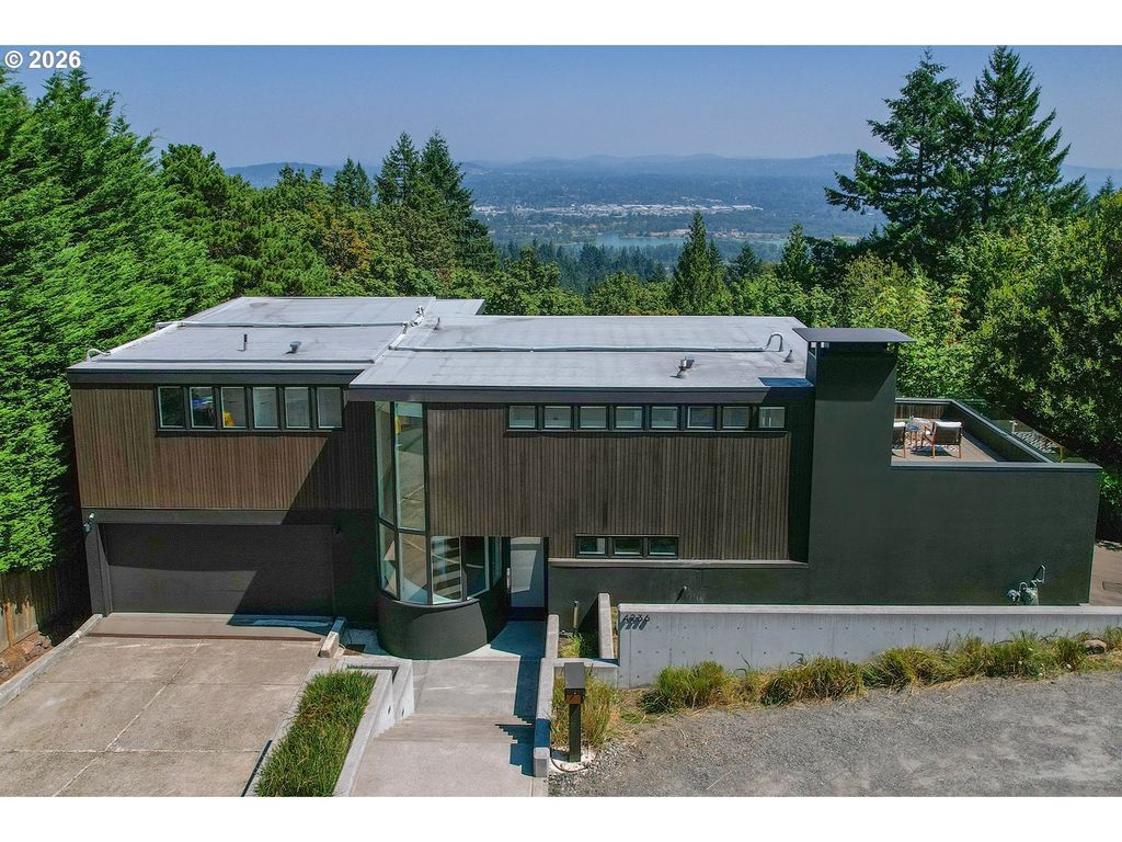 4236 Sw MCDONNELL Ter, Portland, OR 97239