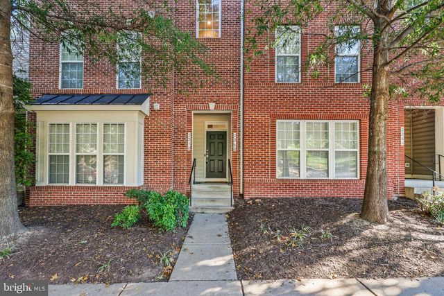 2268 MERSEYSIDE DR, Woodbridge, VA 22191