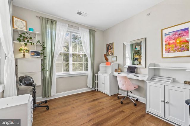2268 MERSEYSIDE DR, Woodbridge, VA 22191