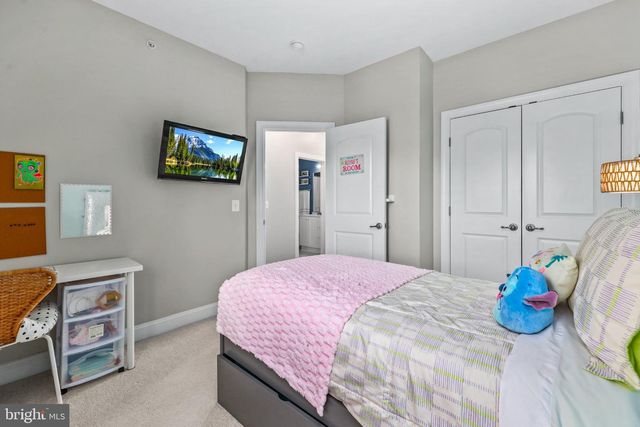 2268 MERSEYSIDE DR, Woodbridge, VA 22191