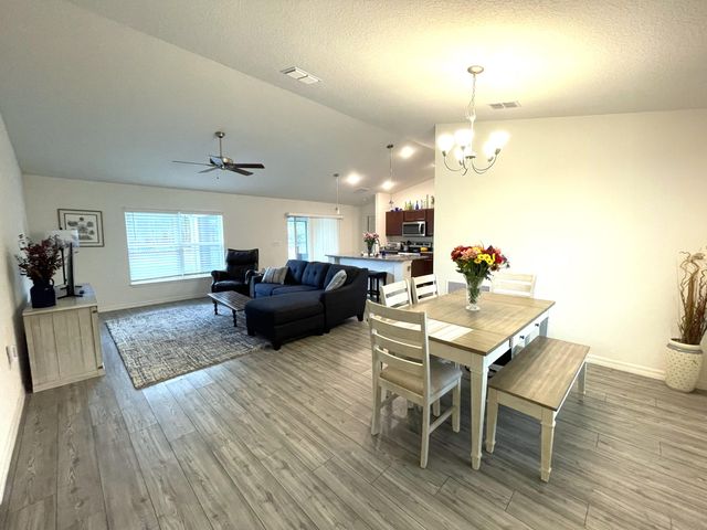 714 Davidson Street SE, Palm Bay, FL 32909