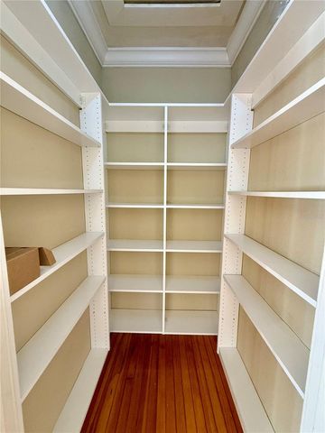 5406 N SUWANEE AVENUE, Tampa, FL 33604